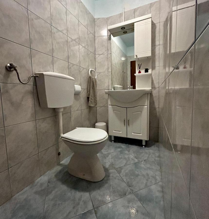 Apartment Elentoni *
